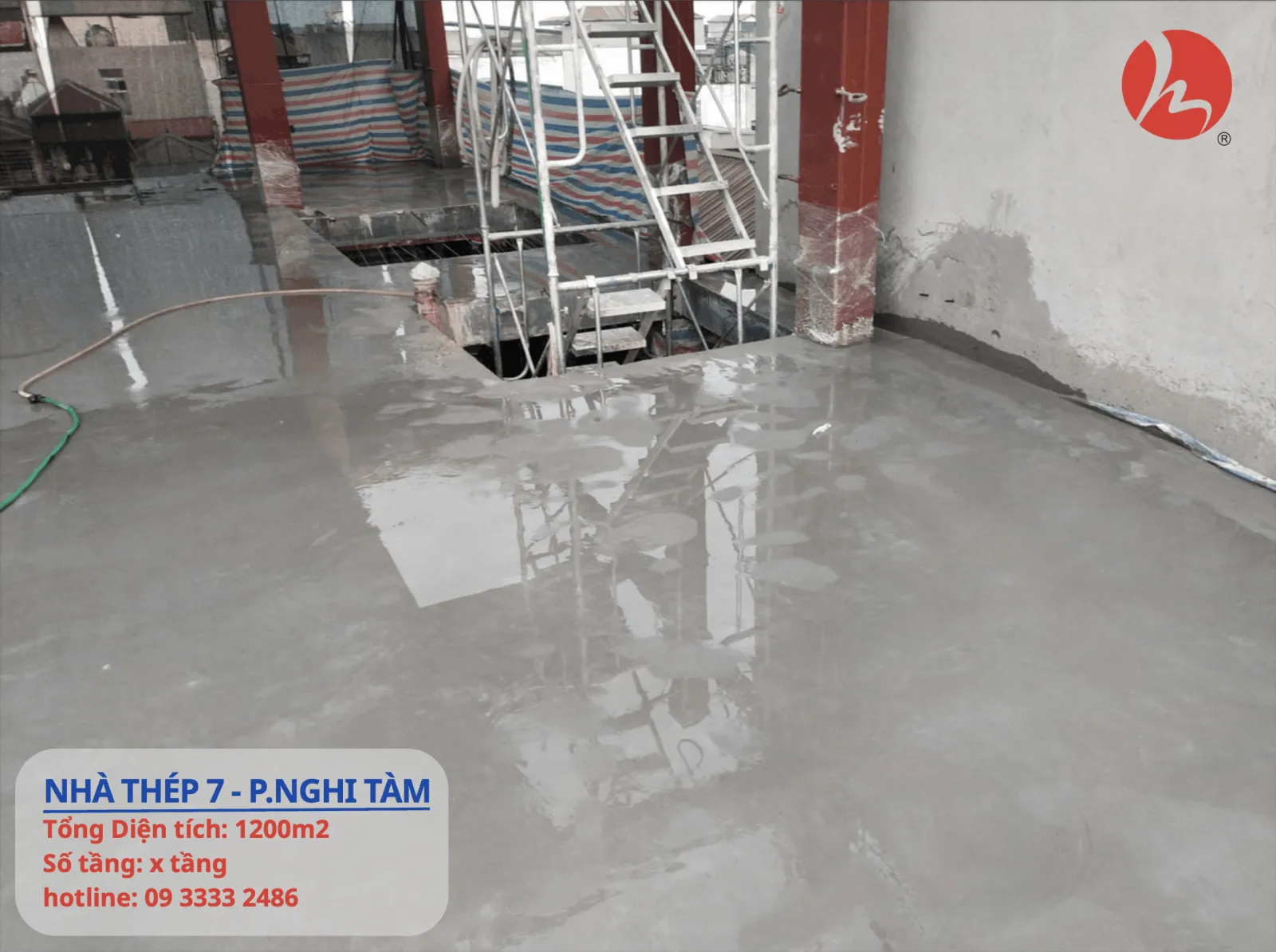 Sau khi lắp đặt xong hệ sàn Deck Sóng Cao, Trường Giang Steel tiến hành đổ bê tông cột - dầm - sàn cho hệ kết cấu của dự án