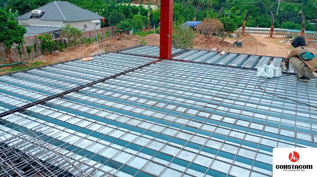 Lắp đặt sàn Deck sóng cao